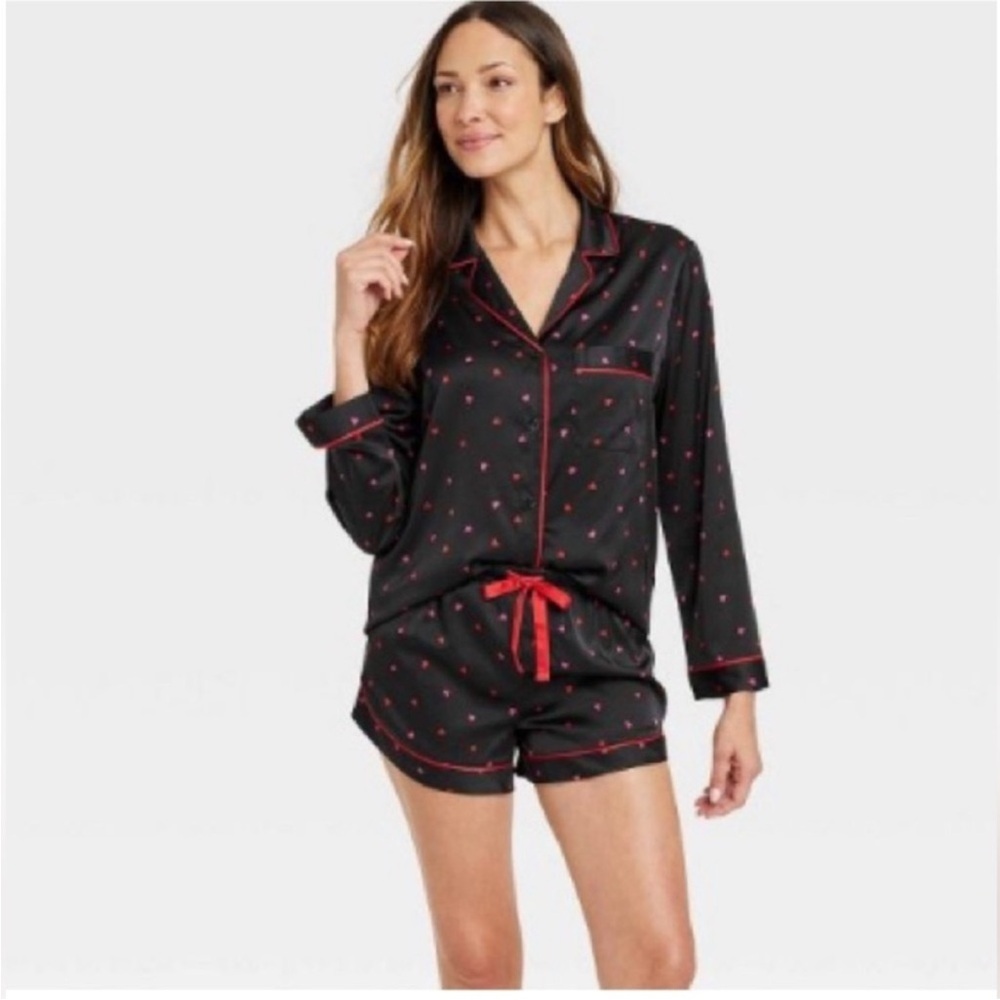 Stars Above Black Satin Heart Pajama Set – Button Up & Shorts (L)